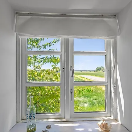 Holiday home 3 Bedroom Cozy In Klemensker