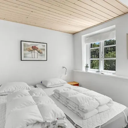 3 Bedroom Cozy In