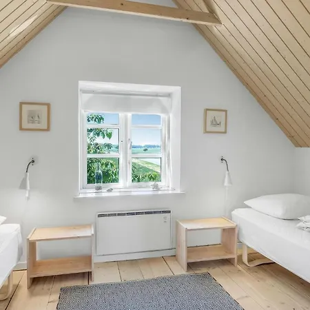 3 Bedroom Cozy In Holiday home *
